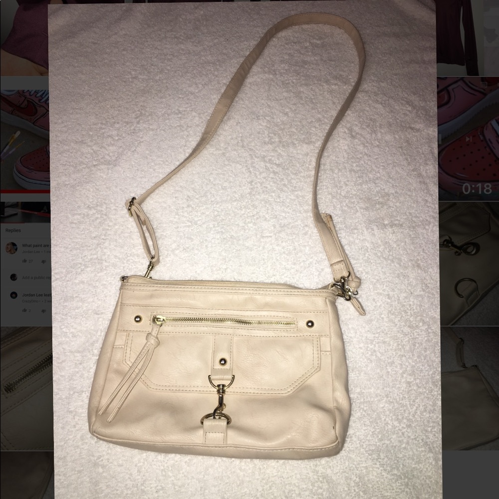 Off white/cream vintage bag